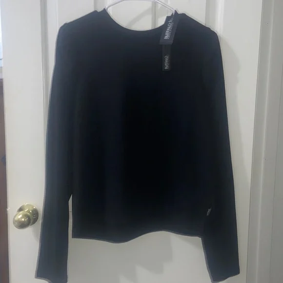 Black Buffalo puff sleeve knit top, in size large. - Picture 1 of 5